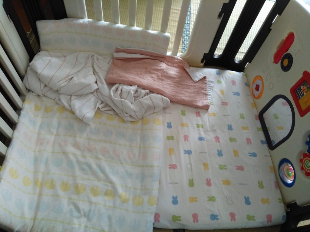 育児サークルの寝床